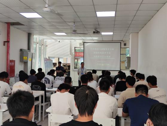 深化產教融合，錘煉專業技能——我院學子赴沃爾沃汽車臺州工廠實踐教學紀實與啟示